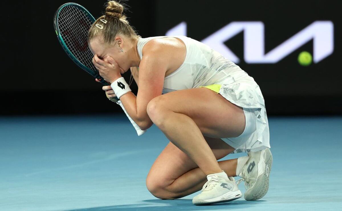 Елена Рыбакинаны жеңген Анна Блинкова да Australian Open турнирін жеңіліспен аяқтады