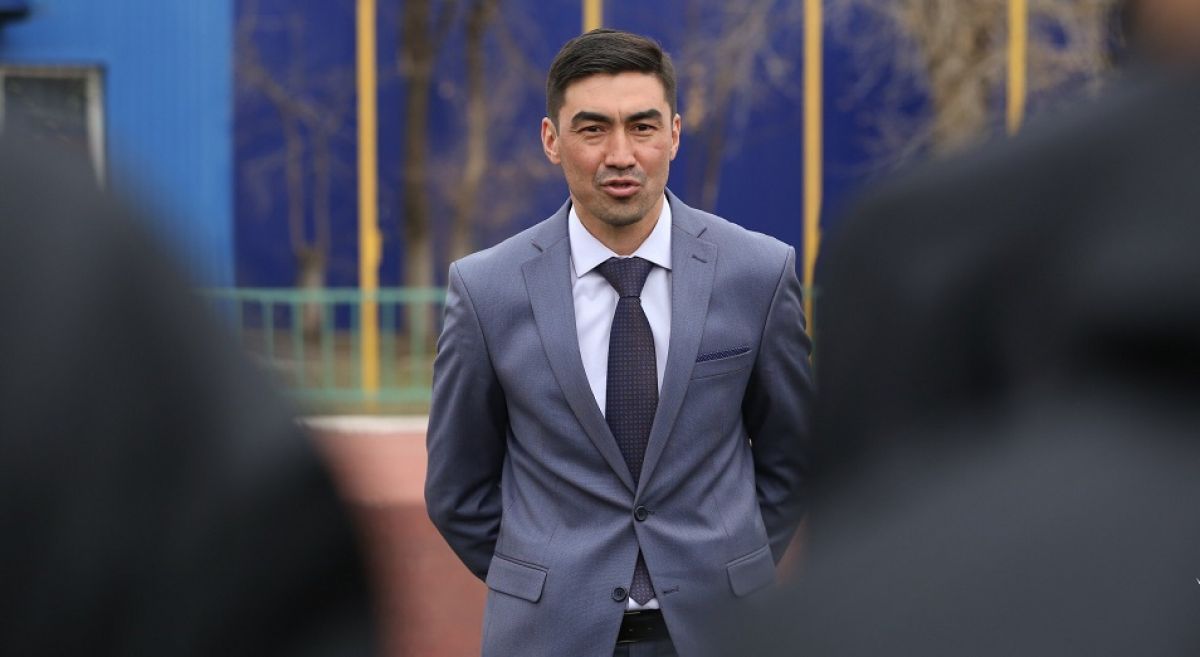 Қазақстан футболын қатаң сынаған Самат Смақовты ҚФФ ауыр жазалады