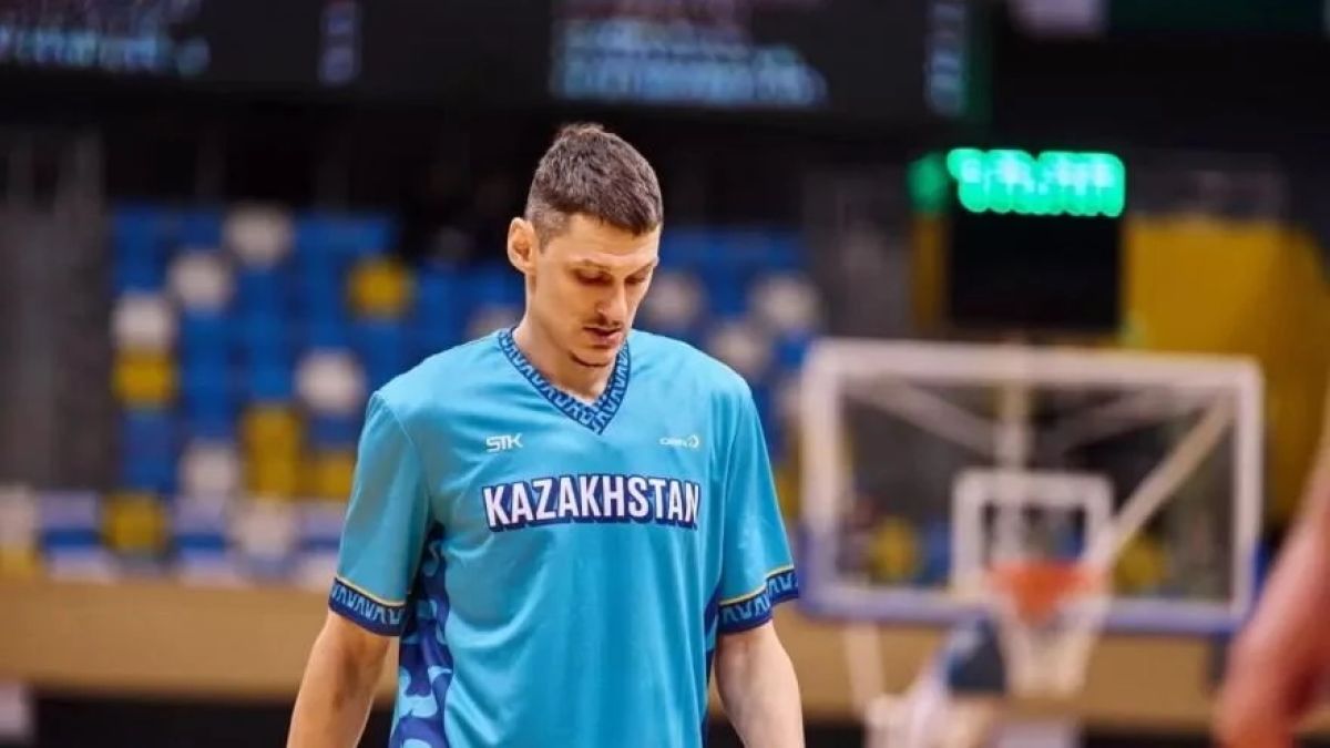 Қазақстандық баскетболшы шенеунікті сынағаны үшін спорттан шеттетілді