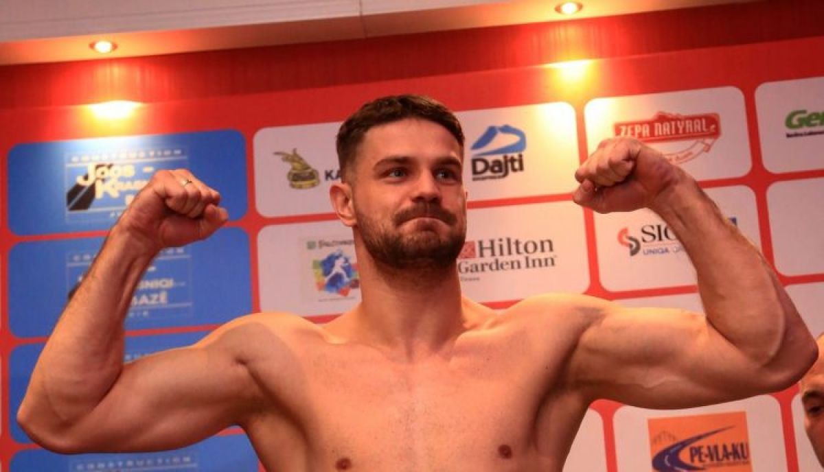 Қазақстаннан шыққан боксшы WBO рейтингінде үздік үштікке кірді