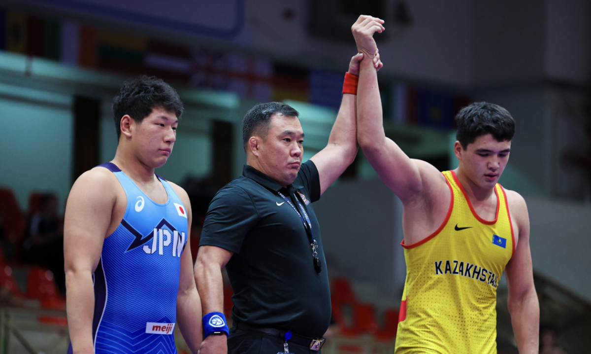 Қазақ балуандары Бішкектегі Азия чемпионатына ақшасыз және киімсіз барған