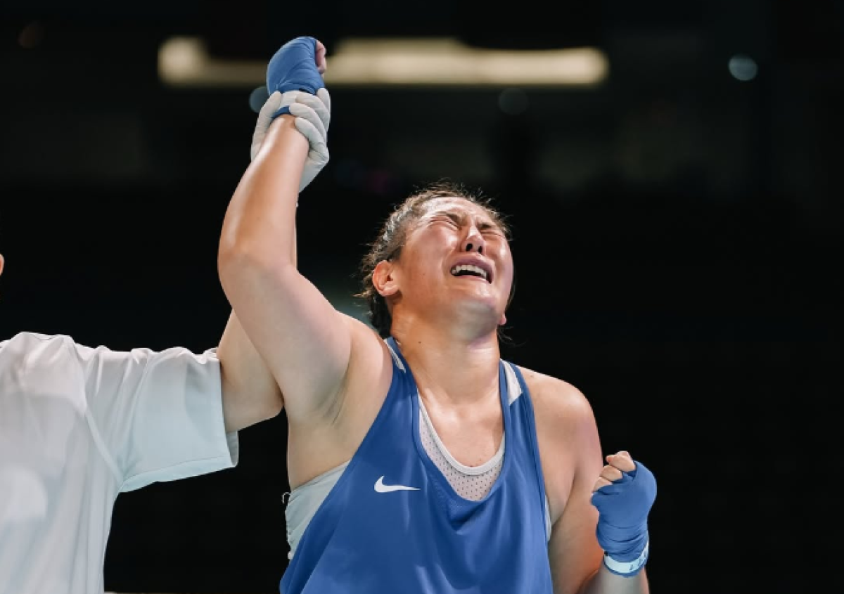 Бокстан Азия чемпионатының алғашқы алтыны қоржынға түсті