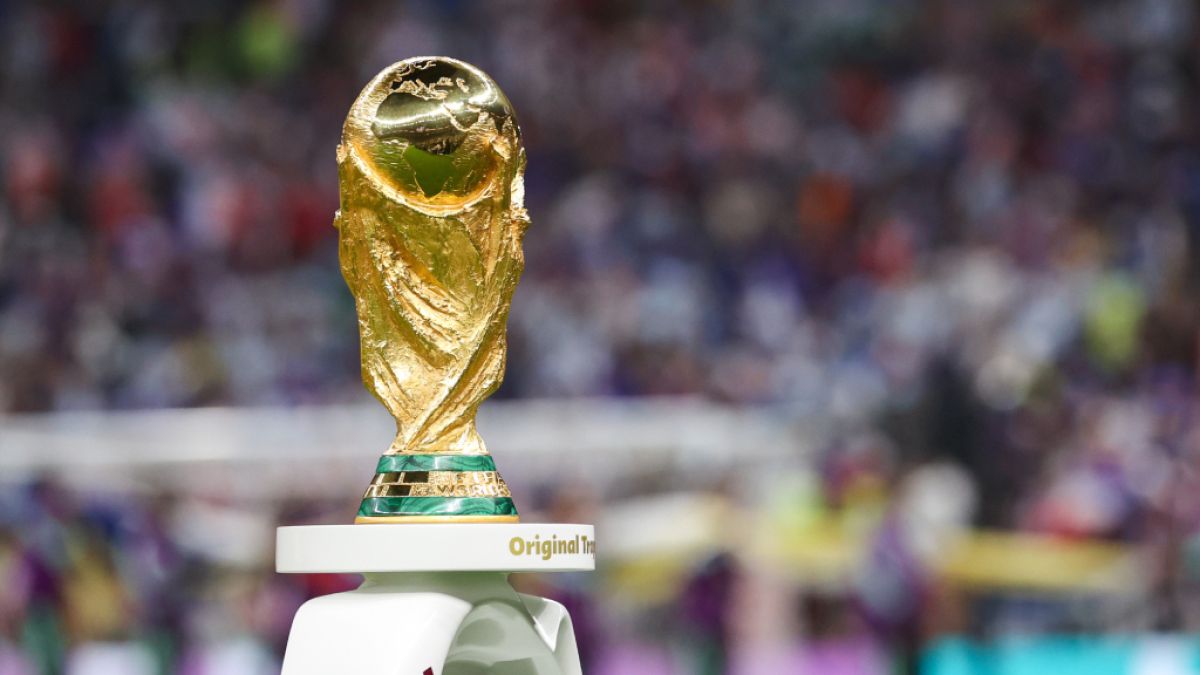 Футболдан әлем чемпионатының алғашқы билеттеріне арналған ұтыс ойыны басталады