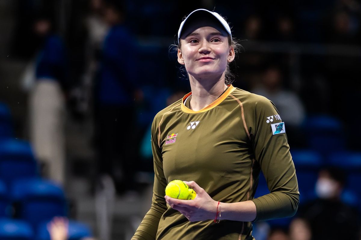 Елена Рыбакина әлемдік рейтингте Соболенко мен Швёнтекке жақындап қалды