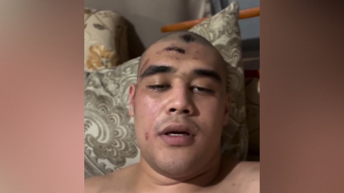 «Өміріме қауіп төніп тұрған соң…»: танымал боксшы өзін арнайы жасақ өкілдері соққыға жыққанын айтты