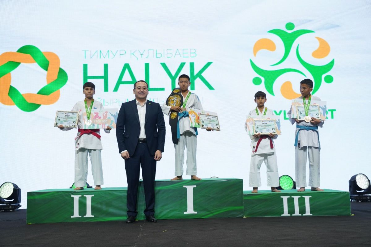 Тимур Құлыбаевтың Halyk қоры екінші жыл қатарынан ауыл чемпиондарын анықтады