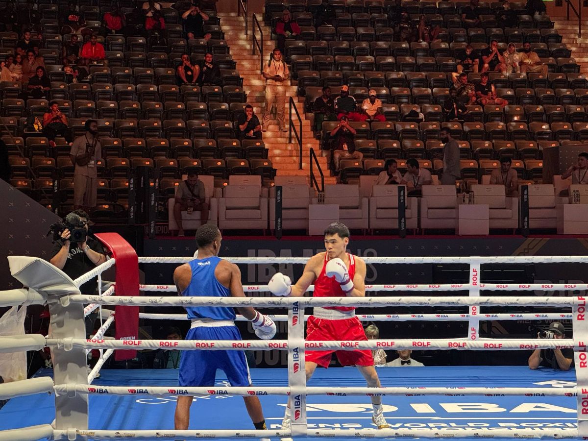 Сабыржан Аққалықов қарсыласын нокаутқа түсірді