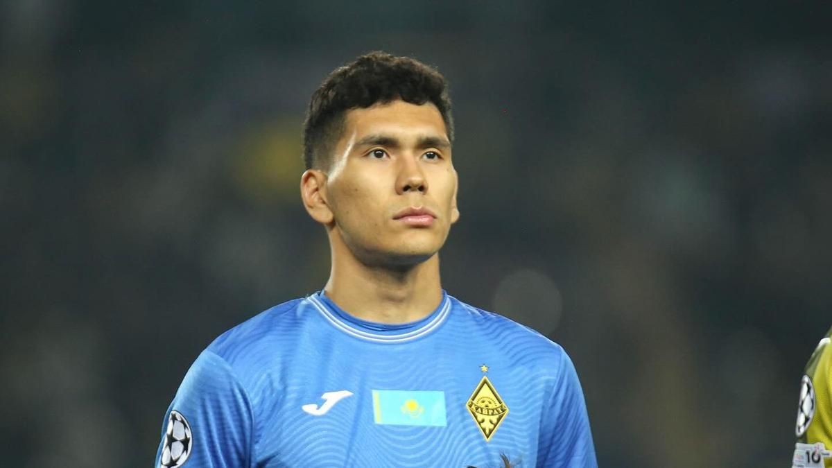 Темірлан Анарбеков Мбаппені артқа тастап, Чемпиондар лигасының үздігі атанды