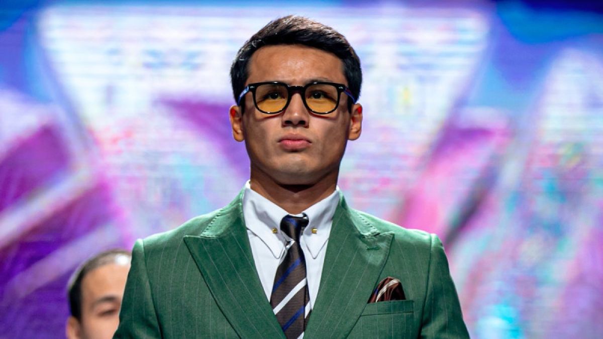 «Жеңісін 400 млн теңгеге сатқан»: Еркебұлан Тоқтар айыптауларға жауап берді