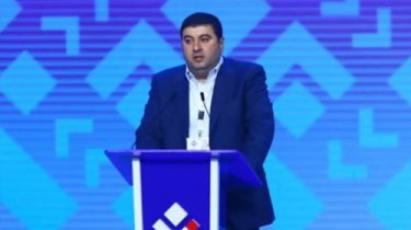 Армения Бокс федерациясының басшысы Италиядағы лицензиялық турнирді циркке теңеді