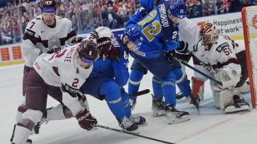 Әлем чемпионаты: Қазақстан хоккейшілері Латвиядан жеңілді