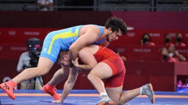 Ақтөбелік балуан Юсуп Батырмырзаев үш дүркін әлем чемпионын жеңді