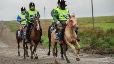 «Ұлы дала жорығы» марафон-бәйгесінің бірінші туры аяқталды: қырғыздар көш басында