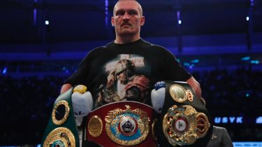 «Ұлы боксшылардың бірі»: Александр Усик WBC-ден тағы бір марапат алды