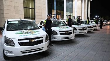 Өзбекстан президенті Азия чемпионы атанған футболшыларға Chevrolet Cobalt сыйлады