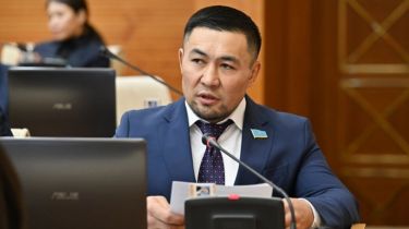 Танымал спортшы ажырасқысы келетіндерге салық төлетуді ұсынды