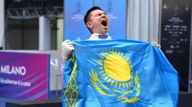 Руслан Курбанов семсерлесуден Гран-при турнирінде күміс жүлде иеленді