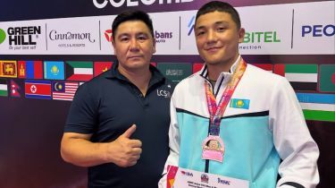Азия чемпионы Аман Қонысбековке жанкүйерлер көлік сыйлады