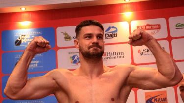 Қазақстаннан шыққан боксшы WBO рейтингінде үздік үштікке кірді