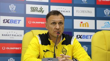 «Қайрат» бапкері «Ақтөбе» жанкүйерлерін кінәлады