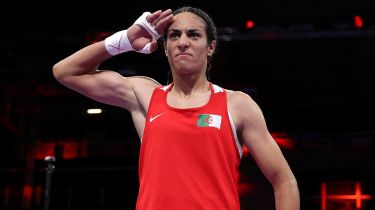 World Boxing Иман Хелифтен кешірім сұрады