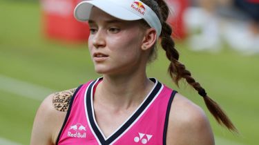 Елена Рыбакина шөптегі маусымды сәтті бастады