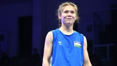 Сенсация! Өзбек боксшысы екі дүркін әлем чемпионын жеңді