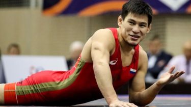 Ресейдегі этникалық қазақ балуаны Будапештте чемпион атанды
