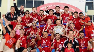 «Қайрат» бас бапкерін ауыстырды