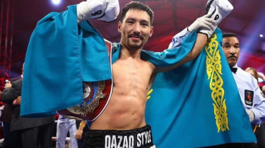 Top Rank Жәнібек Әлімханұлына неліктен қаржы құймайды? Менеджер жауап берді
