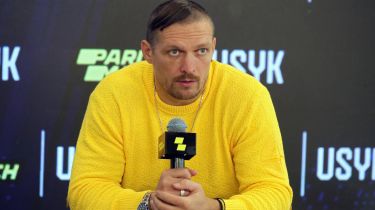 Әлем чемпионатында Төрехан Сабырханның жұдырықтасуы ұнады – Александр Усик