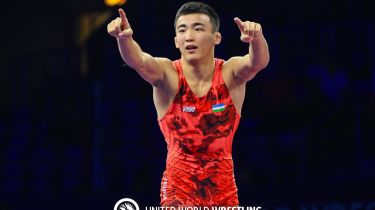 Өзбекстан қазағы Айтжан Қалмаханов грек-рим күресінен әлем чемпионы атанды