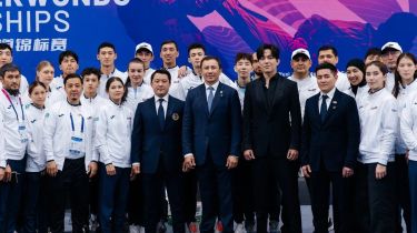 Геннадий Головкин World Taekwondo федерациясының президентімен кездесті