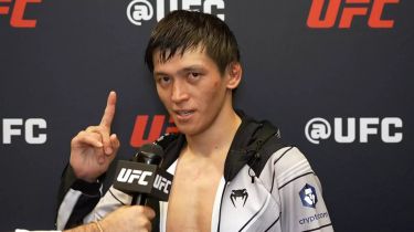 Қазақстан UFC-де бір жауынгерінен айырылды
