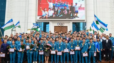 Қазақстаннан 13 алтынға озып кеткен Өзбекстан спортшыларын ерекше марапаттады