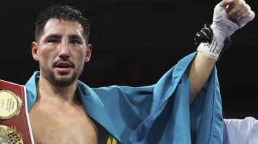 «Үлкен сынақтан өткен жоқ»: Танымал боксшы Әлімханұлының жеңілетінін айтты