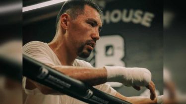 WBA чемпионы Жәнібек Әлімханұлын жылдам нокаутқа түсіремін деп қорқытып жатыр