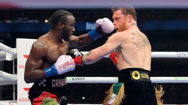 «Канело» Кроуфордпен реванш өткізетінін айтты