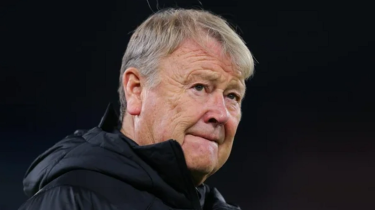 Танымал бапкер қатерлі дертке шалдықты