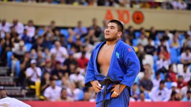 Абу-Даби Гранд Слэмі: Қазақстан балуандары жалғыз қоланы қанағат тұтты