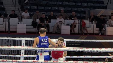 Қарсыласын нокдаунға түсірген Жақпековке жеңісті бермеді