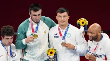 «Орның бөлек, әлі де айтарың бар». Қамшыбек Қоңқабаевқа Жалоловтан кейін рингке оралуға ұсыныс жасалған