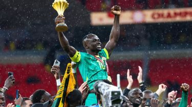 Сенегал футболшылары сыйақы мен теңіз жағалауынан жер телімін иеленді