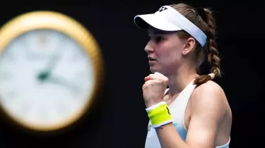 Елена Рыбакина Ига Швентекті жеңіп, жартылай финалға шықты