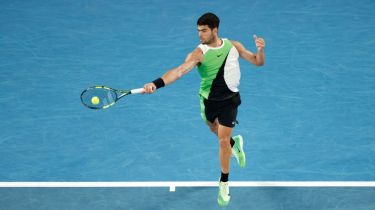 Рекорд: Карлос Алькарас тұңғыш рет Australian Open жеңімпазы атанды