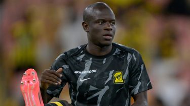 «Фенербахче» әлем чемпионы Н’Голо Кантені қатарына қосты