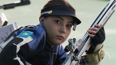 Қазақстандық спортшы әлем рекордын жаңартып, Делиде 2 алтын алды