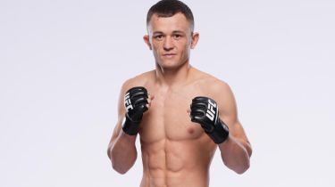Бекзат Алмаханның UFC-дегі келесі жекпе-жегі қашан өтеді? Бапкері жауап берді