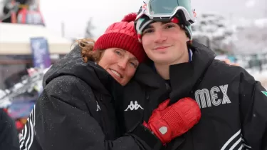 Қысқы Олимпиадада алғаш рет анасы мен ұлы бірге өнер көрсетті