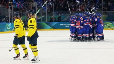 АҚШ хоккейшілері бесінші рет қатарынан Олимпиада финалына шықты